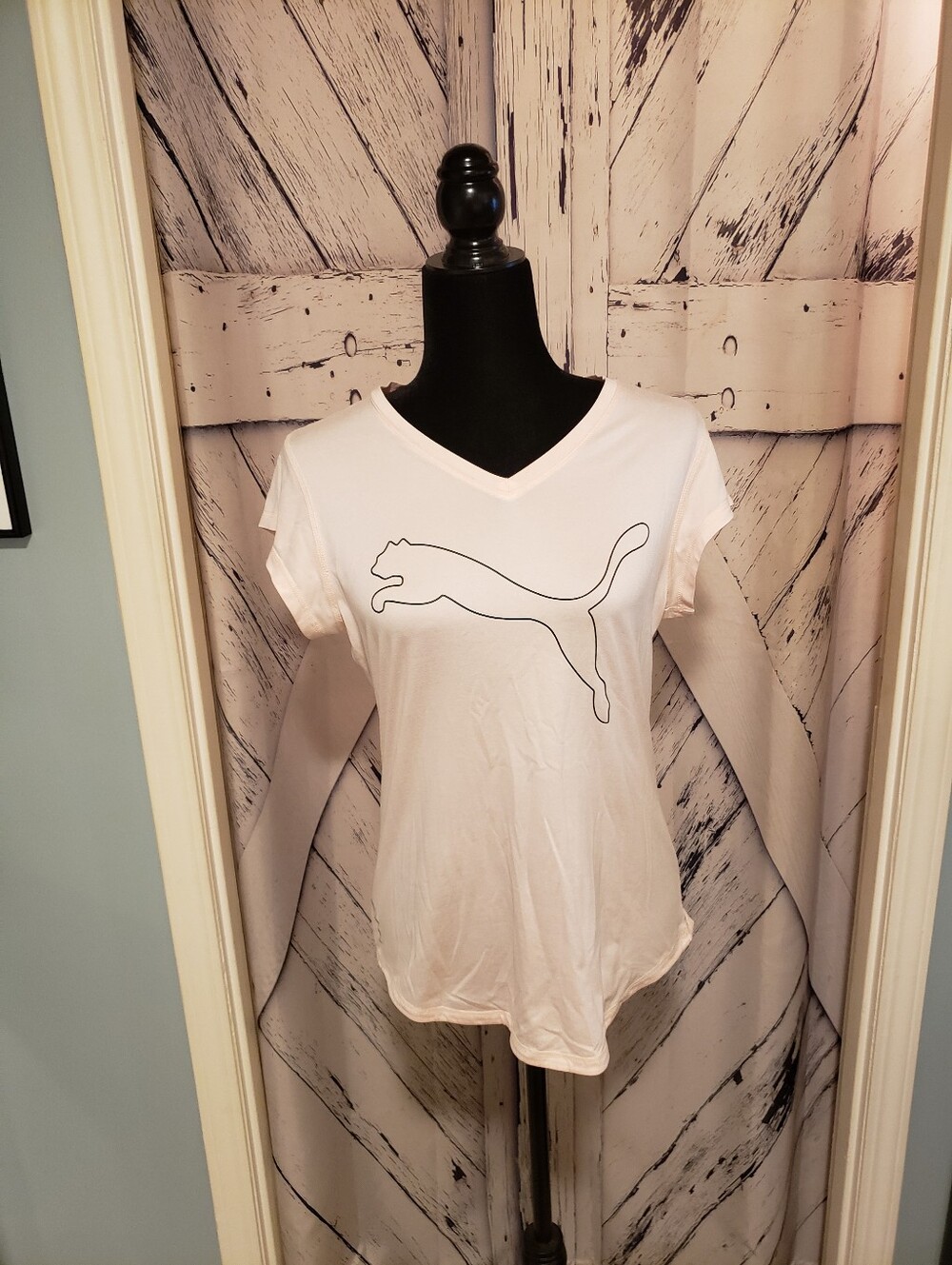 Puma White V-Neck Puma Logo Short Sleeve Tee